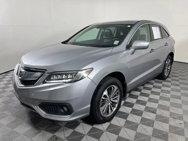Used 2018 Lunar Silver Metallic Acura Advance Package image 3