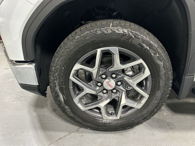 2026 GMC Sierra 1500 SLT - Photo 10