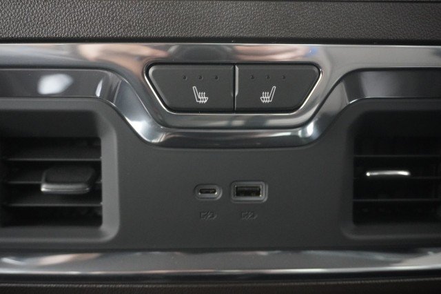 2026 GMC Sierra 1500 SLT - Photo 29