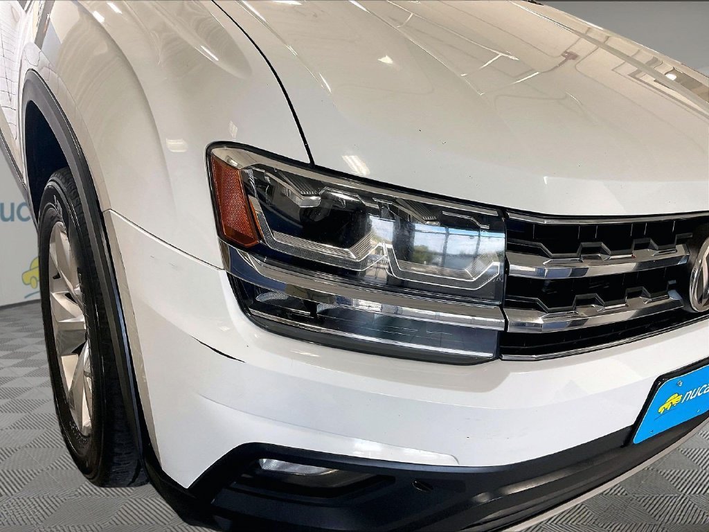Used 2019 White Volkswagen 3.6L V6 SE image 33
