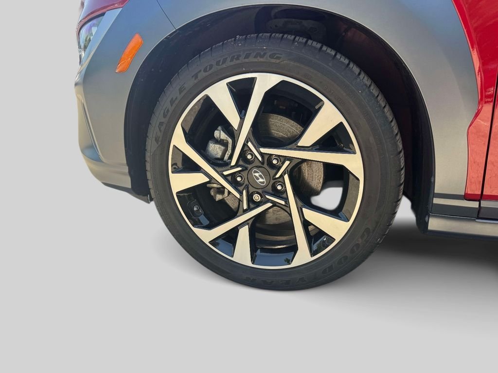 2022 Hyundai Kona Limited - Photo 8