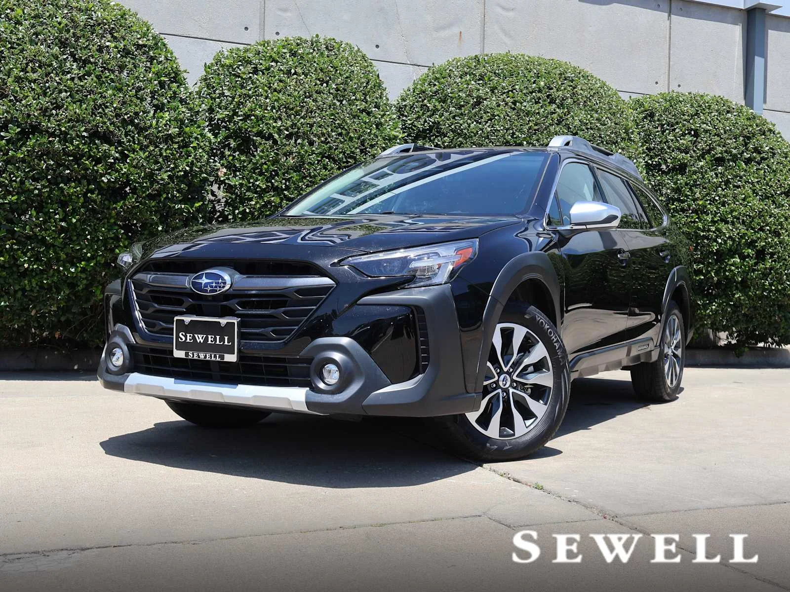 2024 Subaru Outback Touring XT's photo