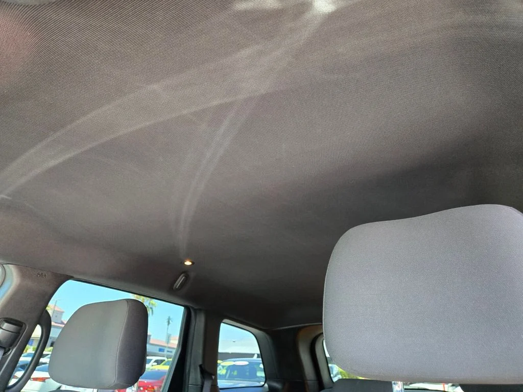 Used 2019 Gray Jeep Laredo E image 11