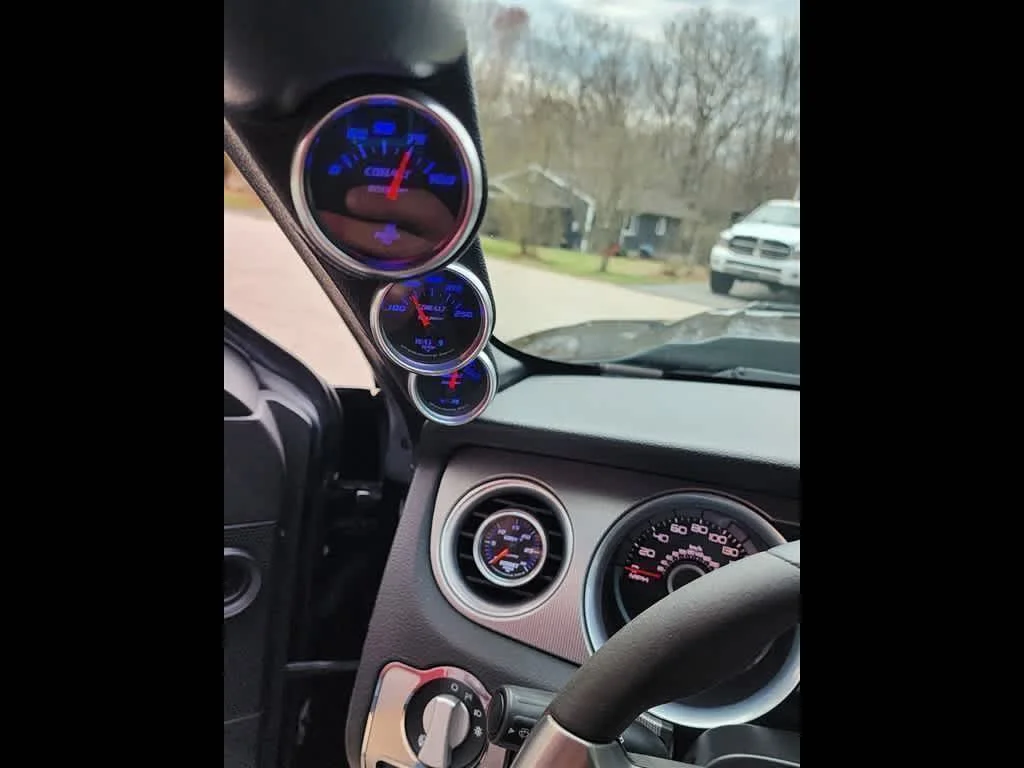 Used 2014 Black Ford Shelby GT500 image 29