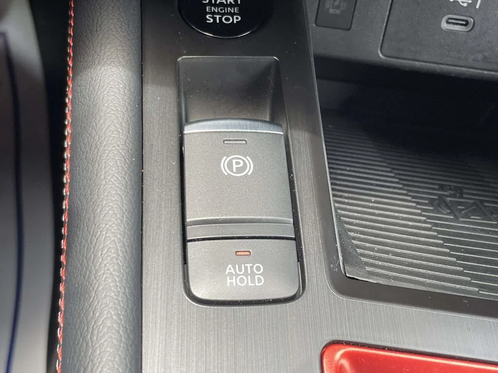 Used 2025 Black Nissan SR image 29