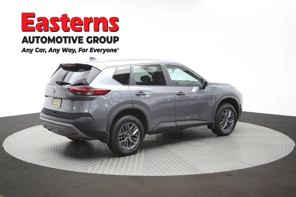 Used 2023 Gray Nissan S image 41