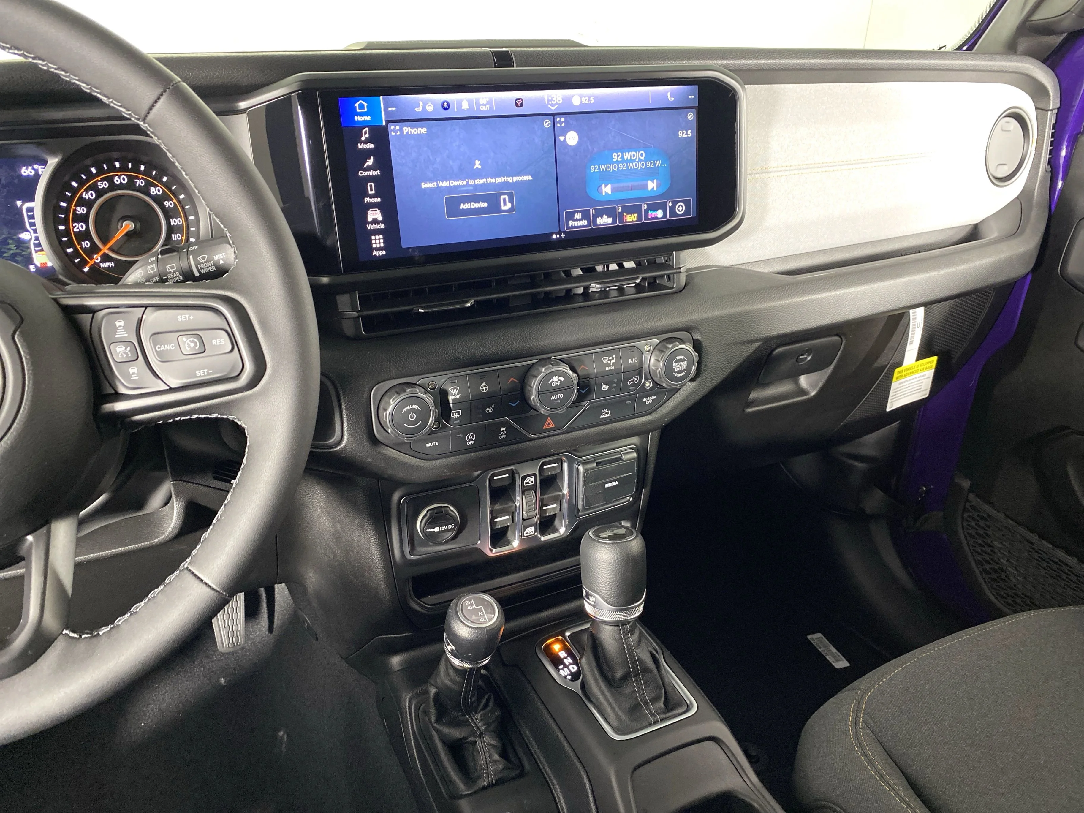 New 2026 Reign Jeep Sport S image 25