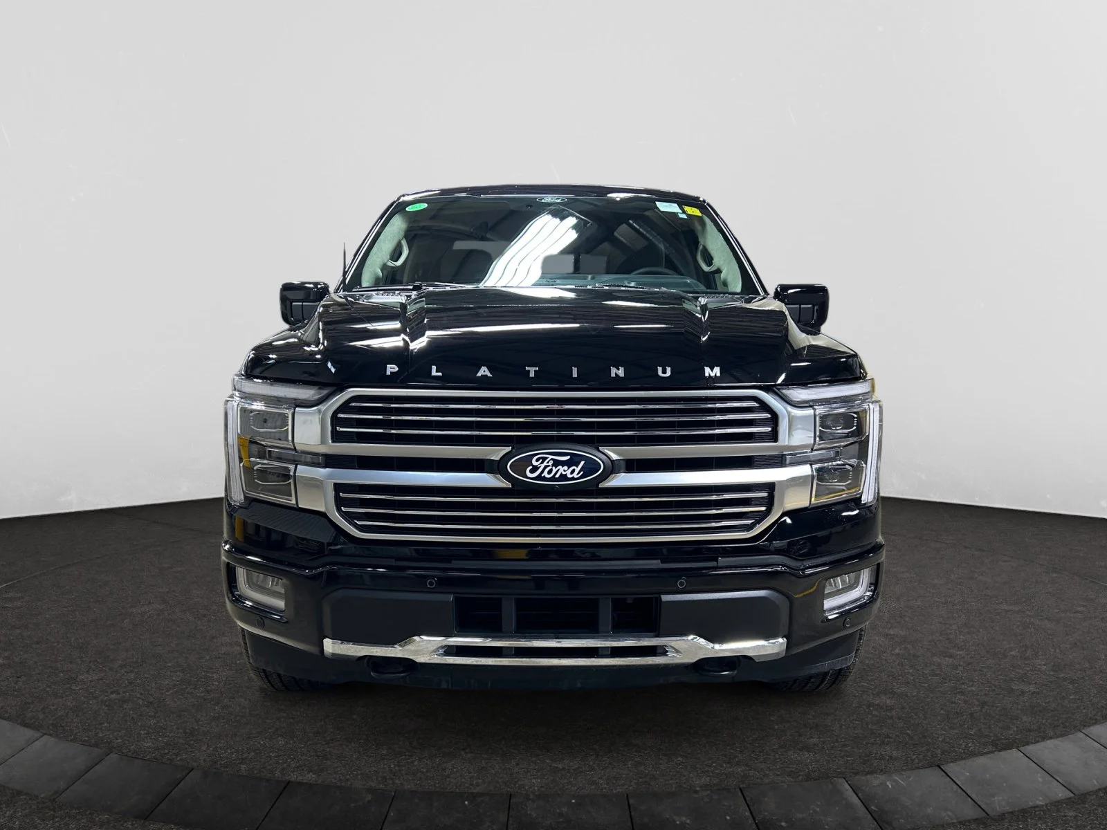 New 2026 Agate Black Metallic Ford Platinum* w/ hard fold tonneau cover image 8