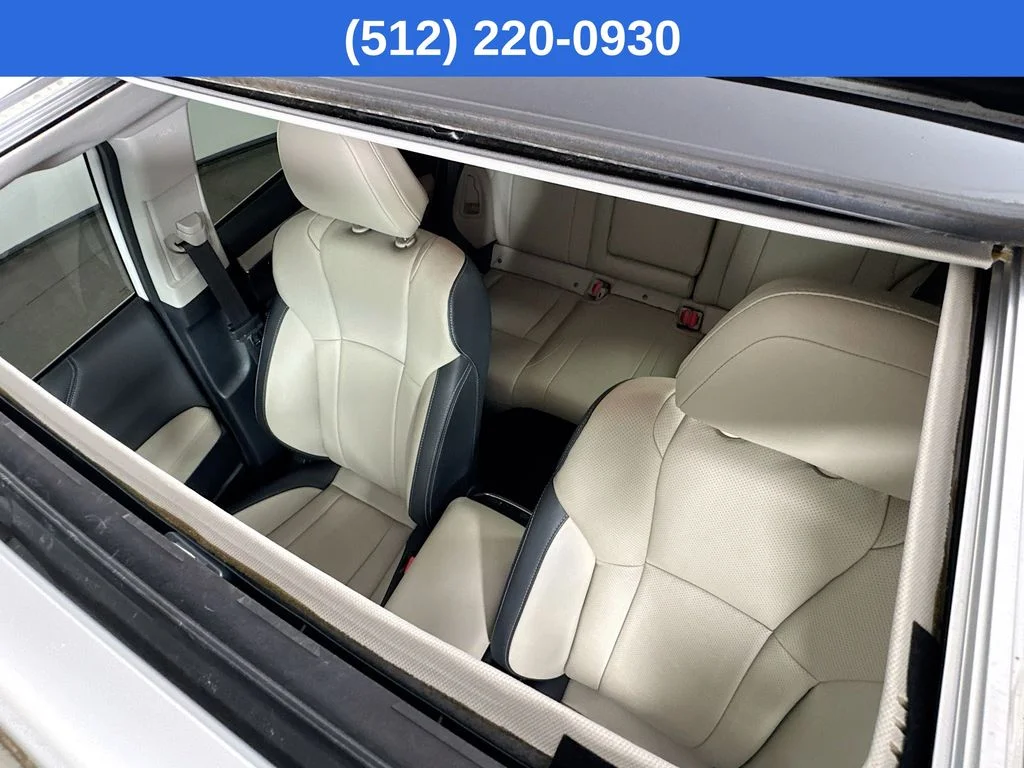 Certified Used 2022 White Subaru Limited image 27