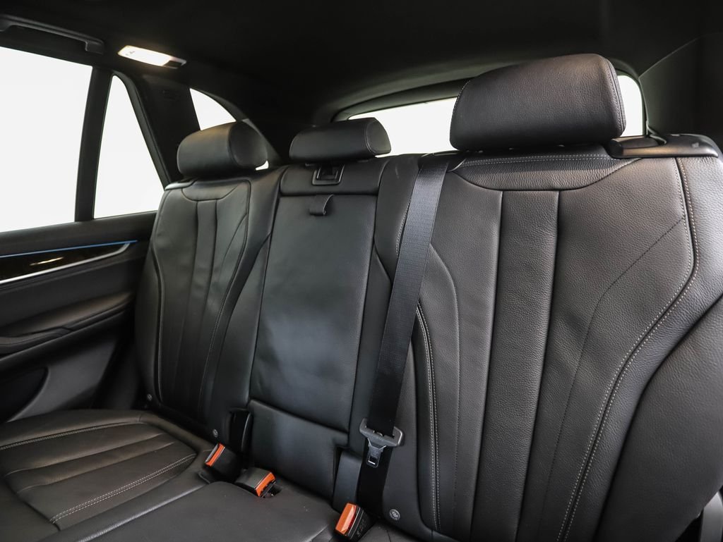 Used 2018 Space Gray Metallic BMW xDrive35i image 23