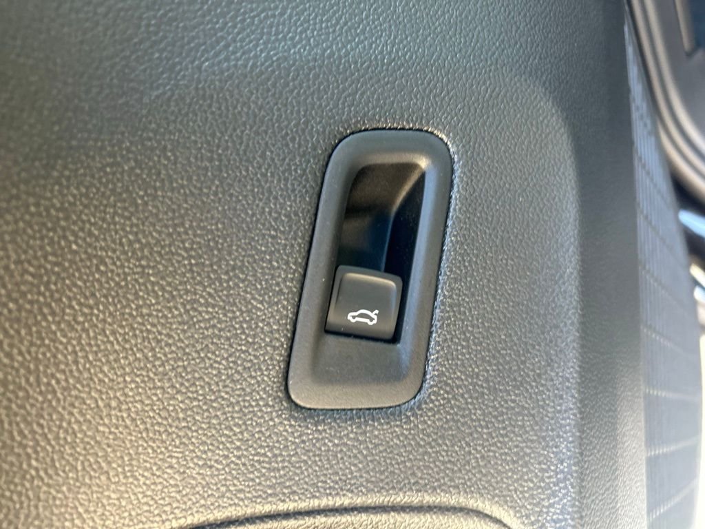 New 2026 Black Volkswagen SE w/Technology image 51