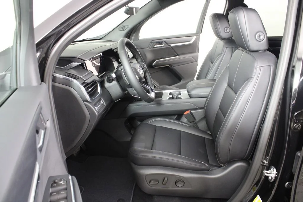 New 2026 Ebony Twilight Metallic GMC Elevation image 23