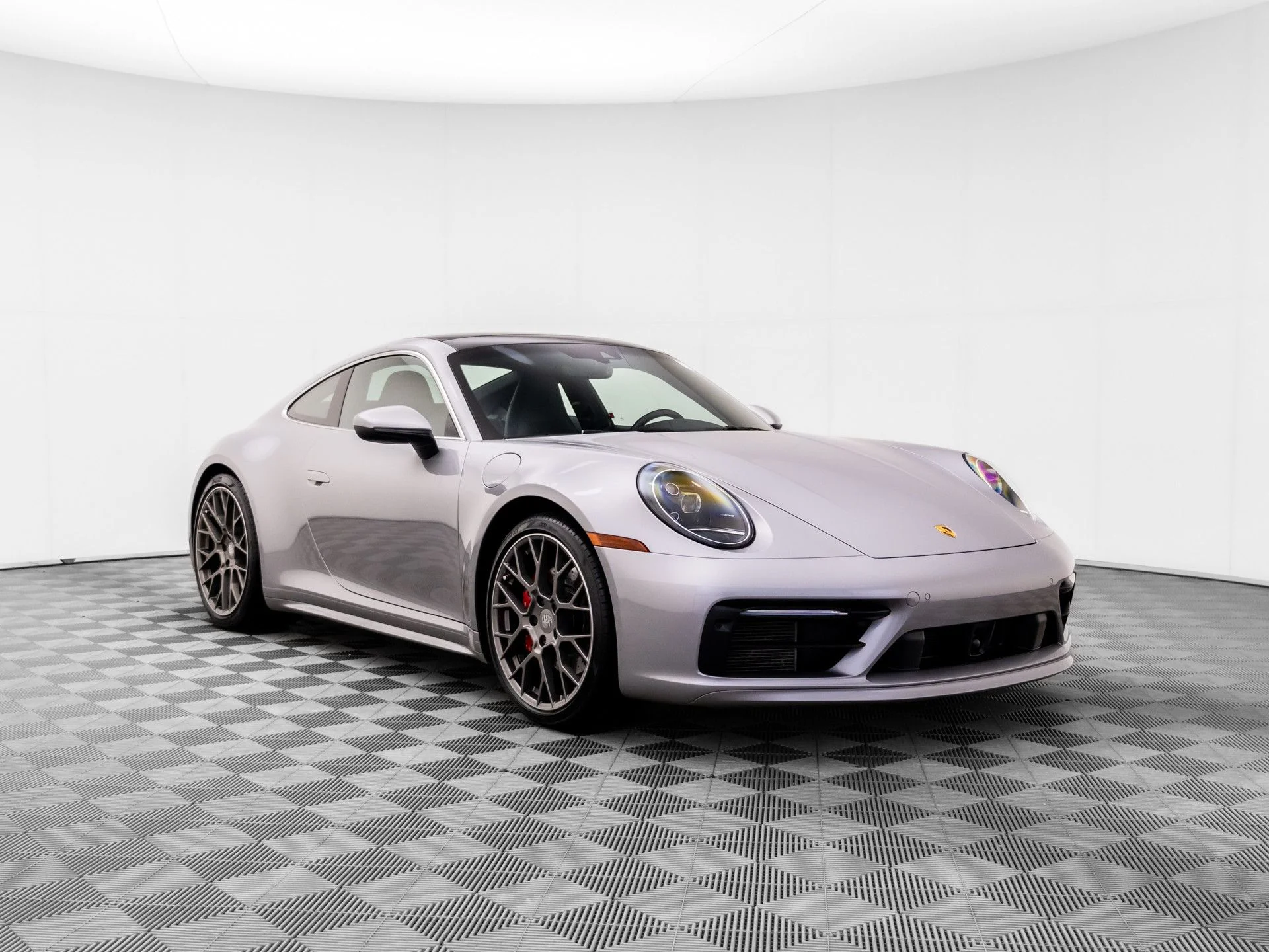 Used 2020 Silver Porsche Carrera S image 6