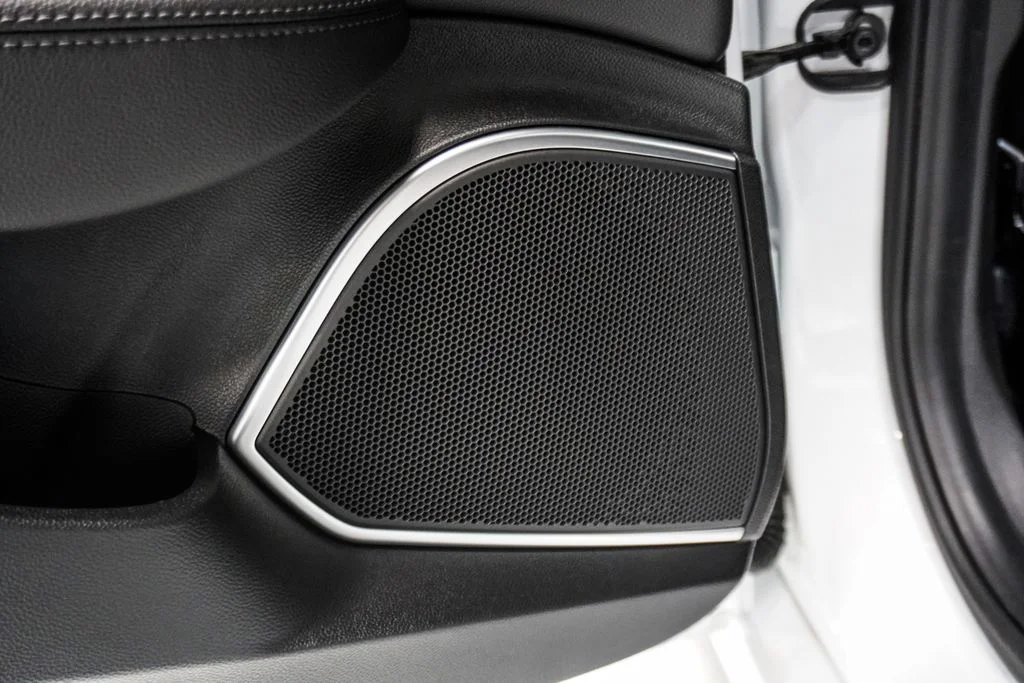 Used 2022 White Alfa Romeo Veloce image 10