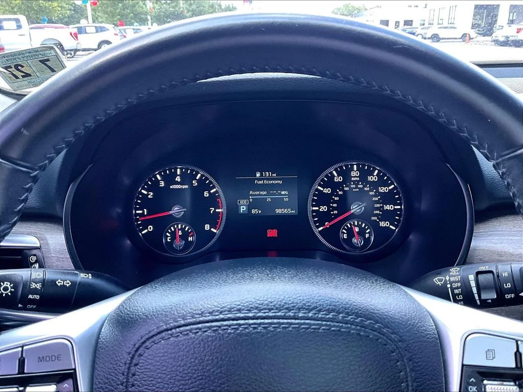 Used 2022 Green Kia EX image 21