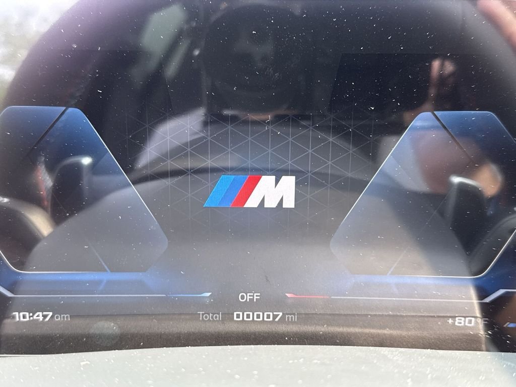 New 2026 Black BMW M60i image 15