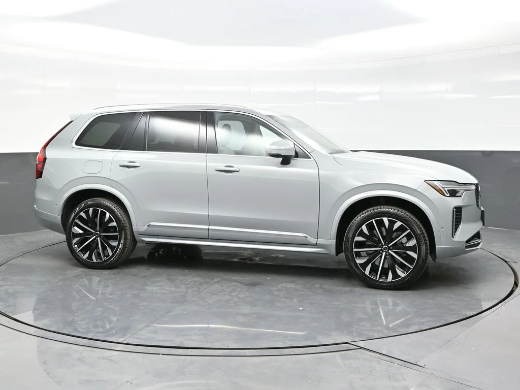 New 2026 Vapour Grey Volvo T8 Ultra image 8