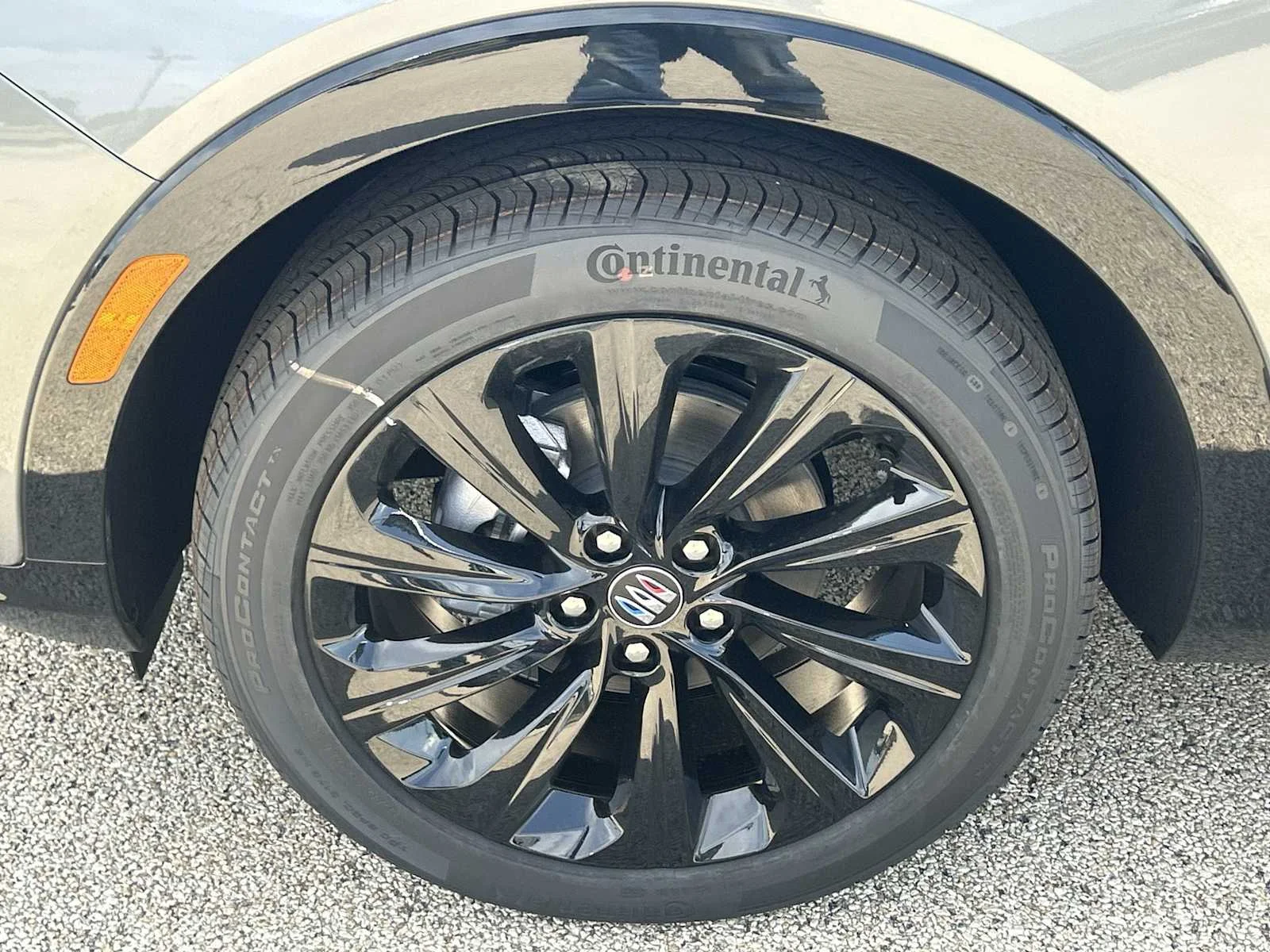 New 2026 Moonstone Gray Metallic Buick Sport Touring image 32