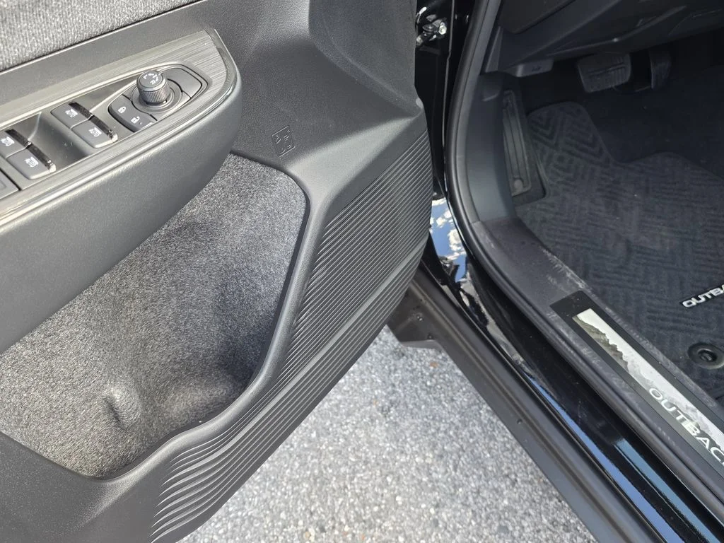 2026 Subaru Outback Premium - Photo 19