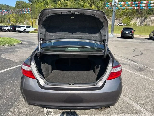Used 2017 Gray Toyota XLE image 20