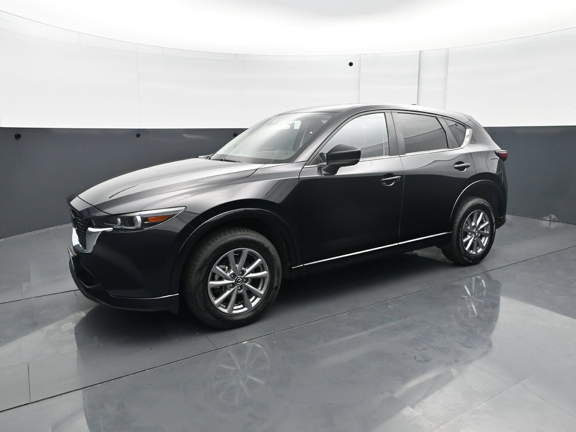 Used 2024 Mazda CX-5 S Select Package with VIN JM3KFBBL2R0502720 for sale in Burnsville, Minnesota