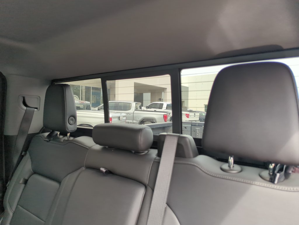 Used 2024 Silver GMC SLT image 28