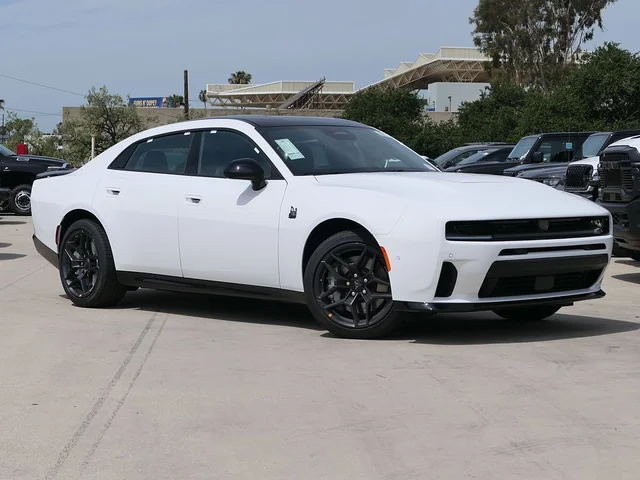 2026 Dodge Charger Daytona Scat Pack 4-Door AWD