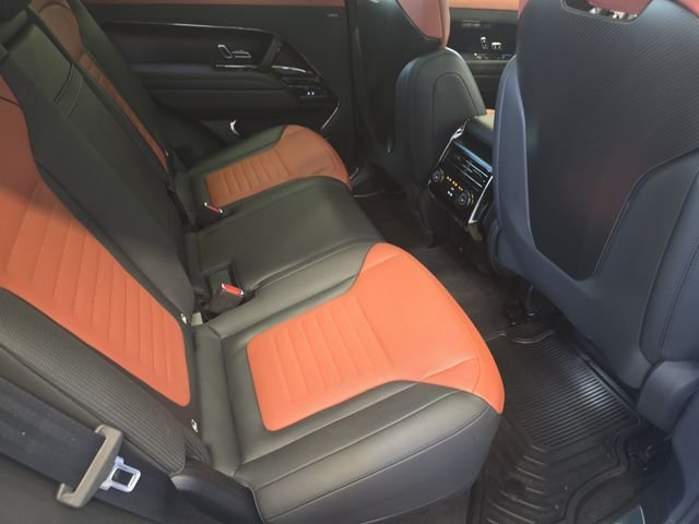 Certified Used 2025 Gray Land Rover SV Edition Two image 13