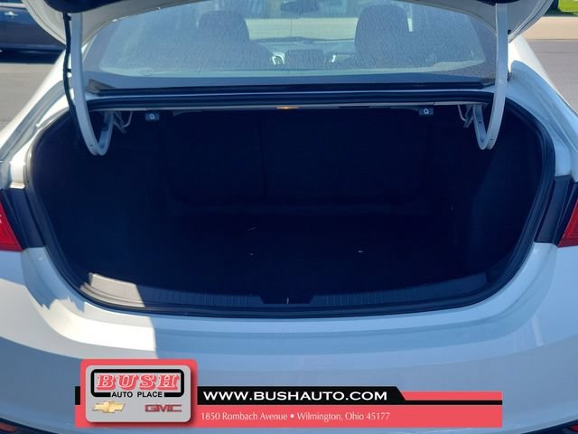 2023 Chevrolet Malibu 1LT - Photo 9