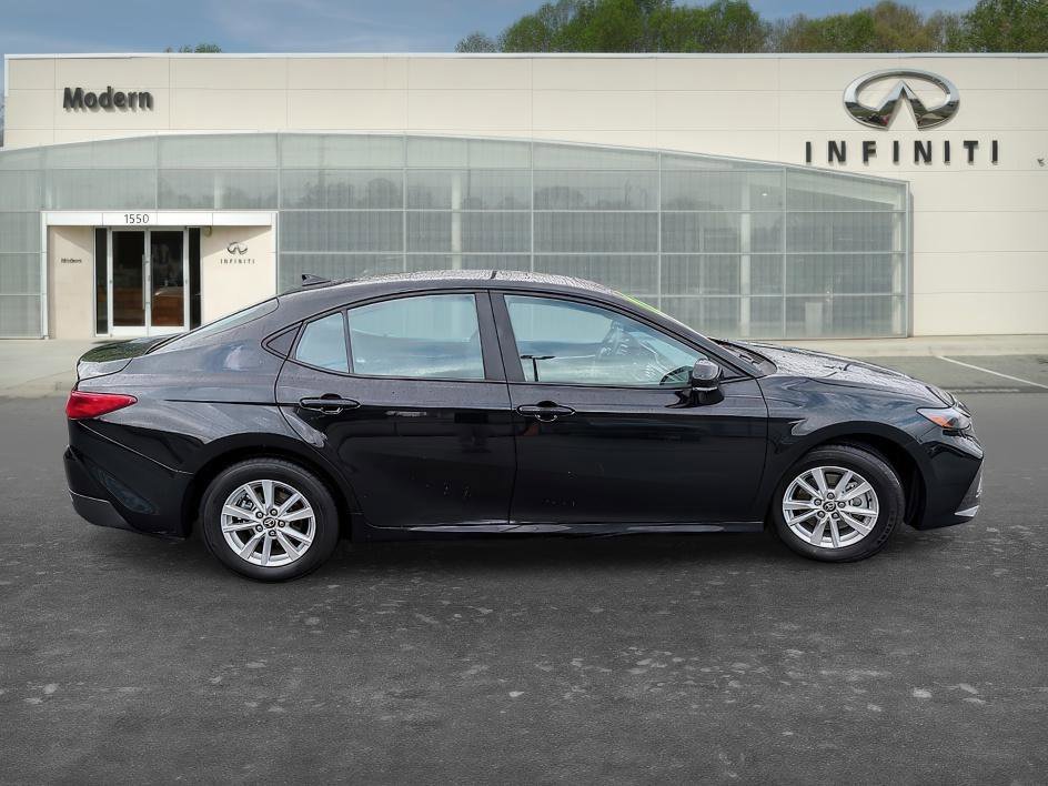 Used 2025 Midnight Black Metallic Toyota LE image 3