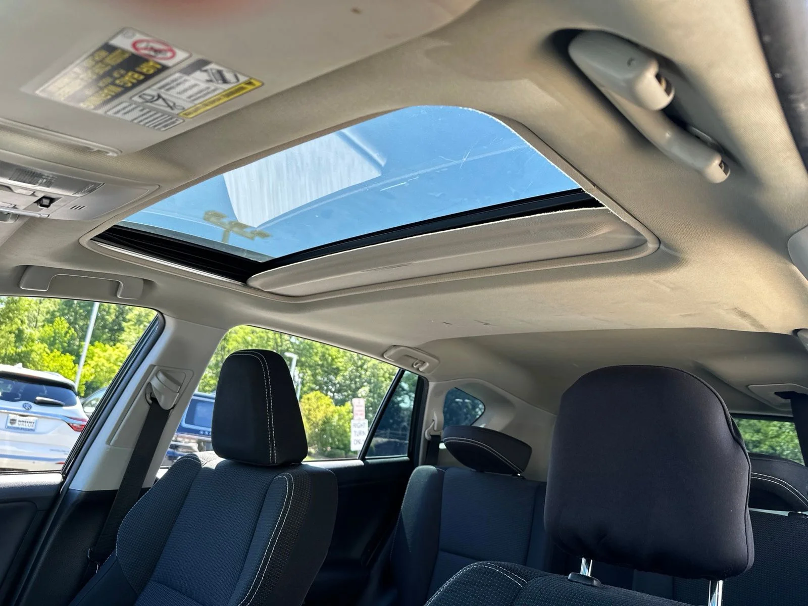 Used 2017 Black Toyota XLE image 11
