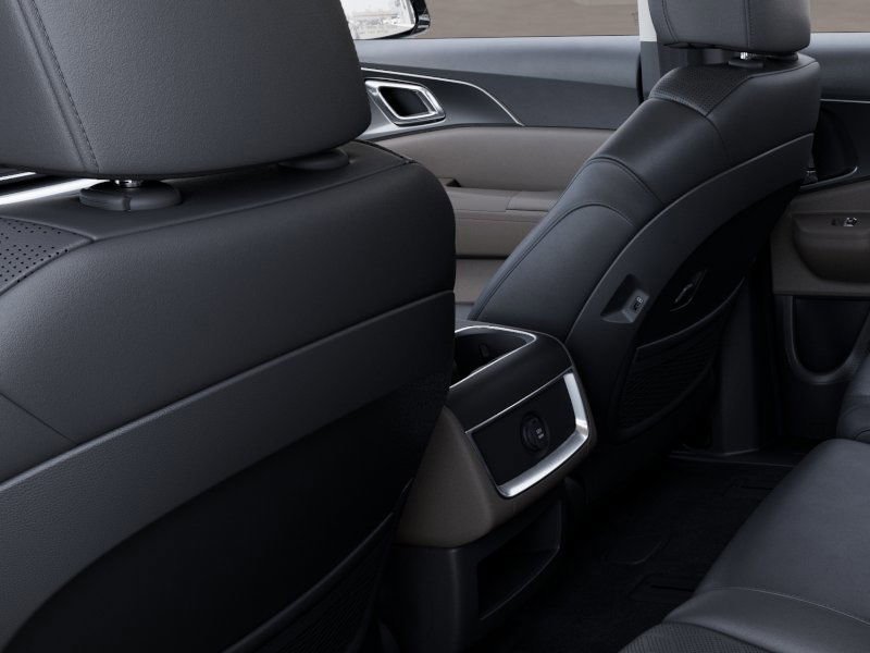 2025 Kia Carnival LXS - Photo 26