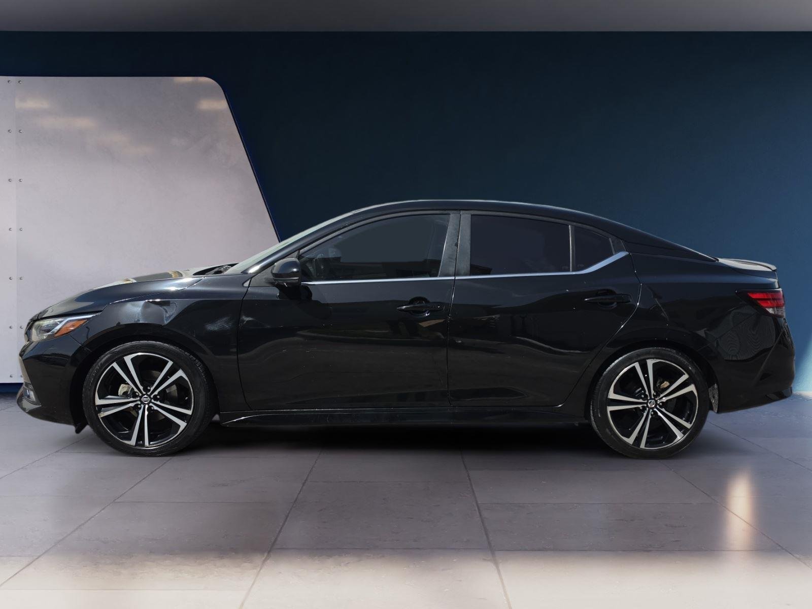 Used 2021 Nissan Sentra SR with VIN 3N1AB8DV1MY217025 for sale in Laredo, TX
