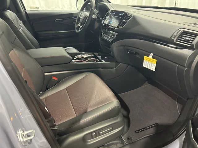New 2026 Sonic Gray Pearl Honda Black Edition image 12