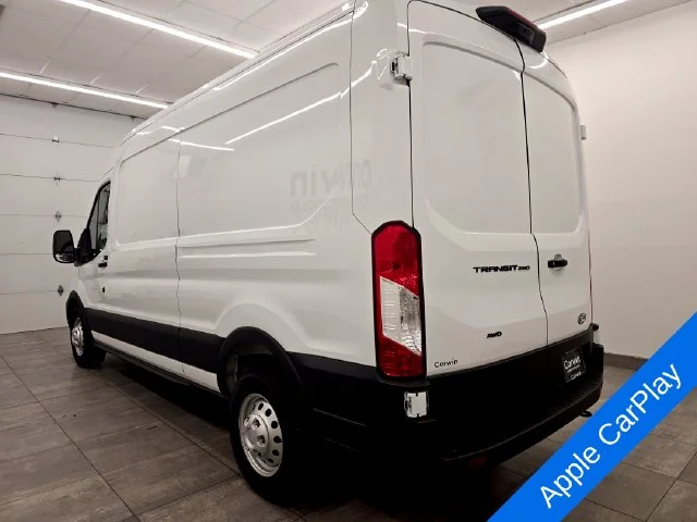 New 2026 Oxford White Ford Cargo Van image 3