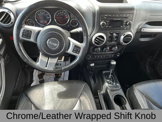Used 2015 Black Jeep Unlimited Rubicon image 21