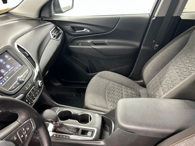 Used 2024 Mosaic Black Metallic Chevrolet LT image 21