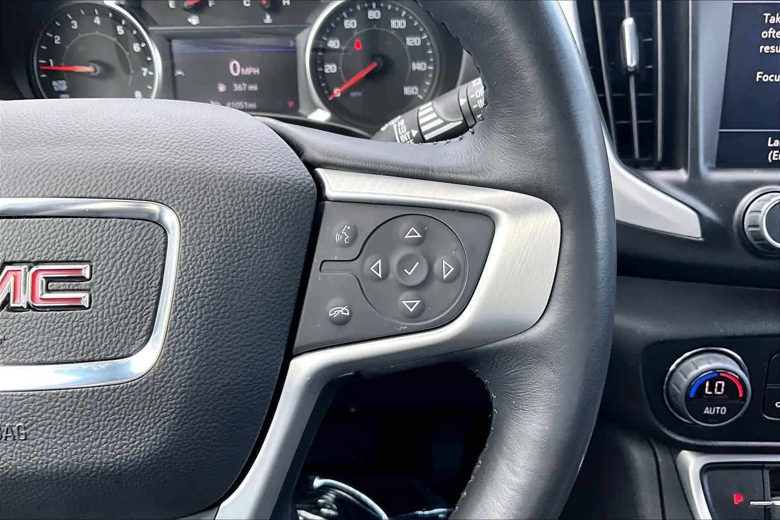Used 2022 Summit White GMC SLT image 24