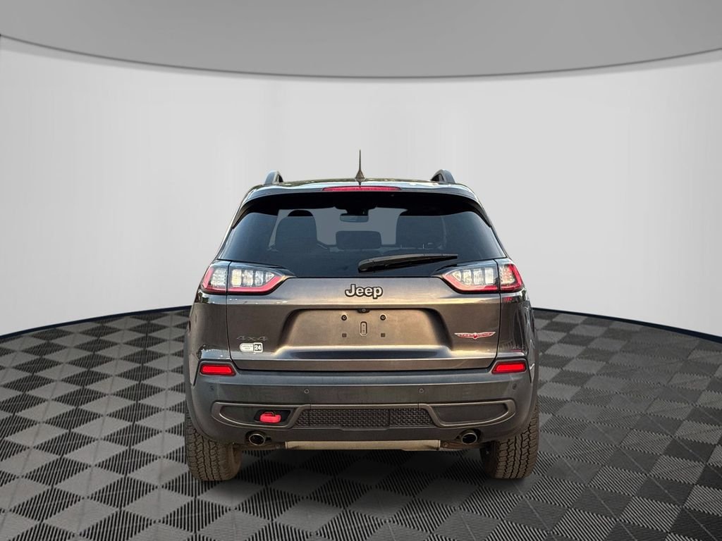 Used 2019 Gray Jeep Trailhawk image 6