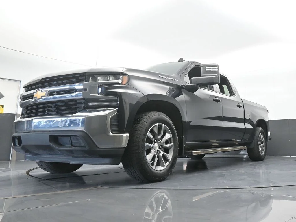 Used 2021 Black Chevrolet LT image 55