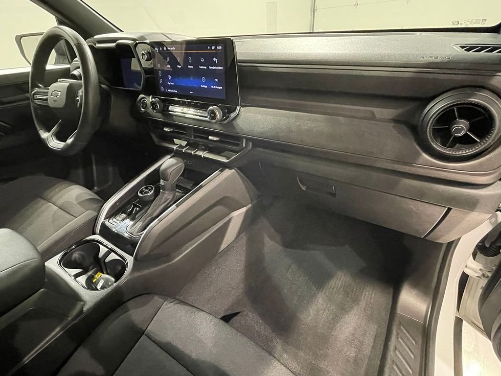 Used 2023 White Chevrolet Trail Boss image 27
