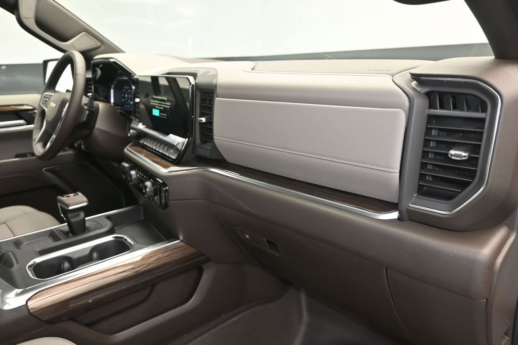 2026 Chevrolet Silverado 1500 LT - Photo 27