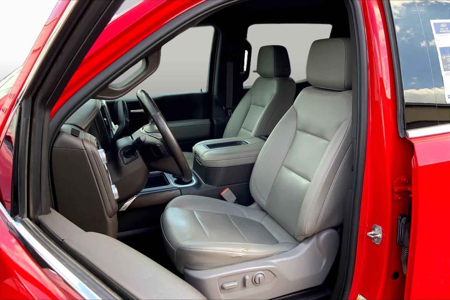 Certified Used 2021 Cardinal Red GMC SLT image 8