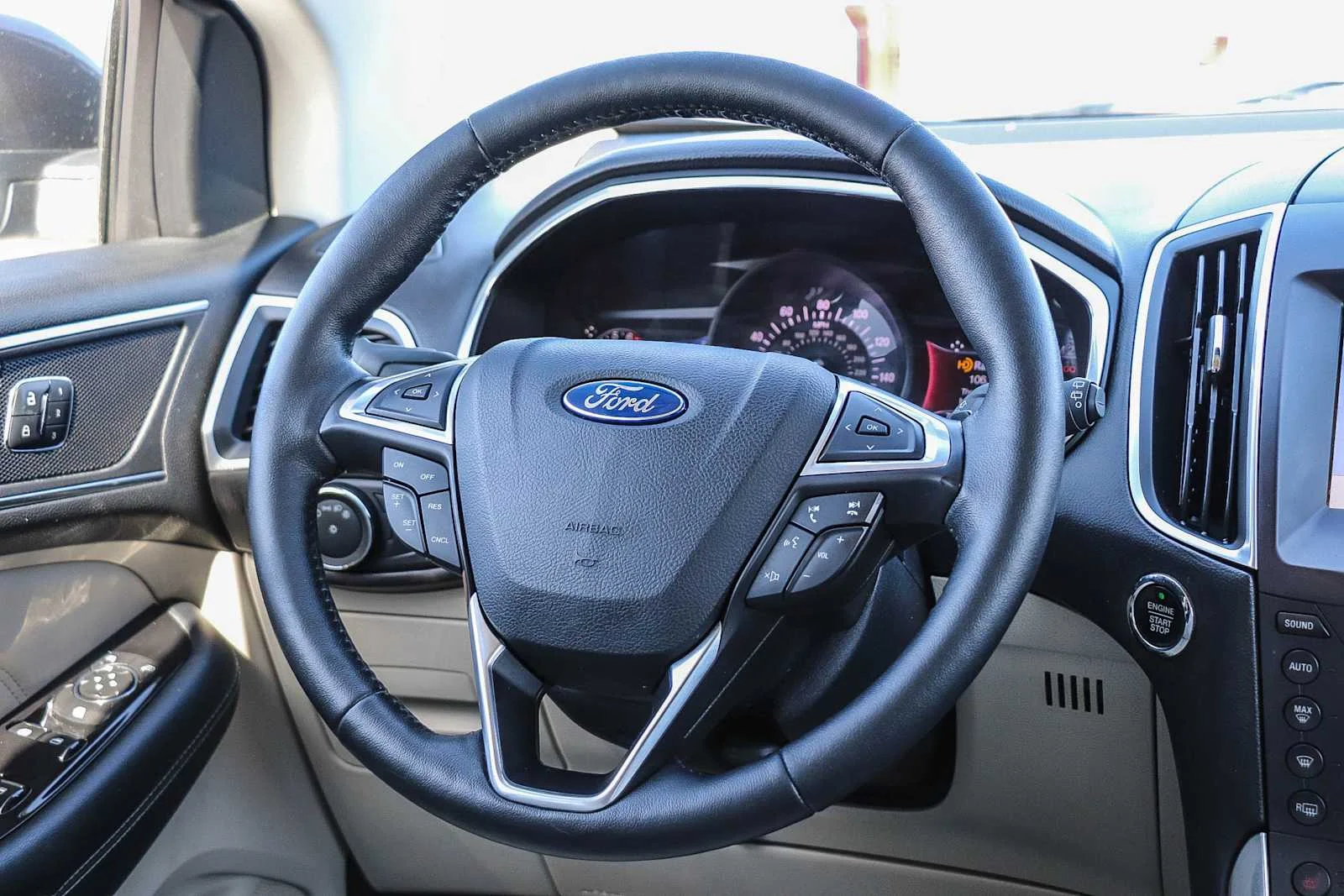 Used 2016 Magnetic Metallic Ford Titanium image 14