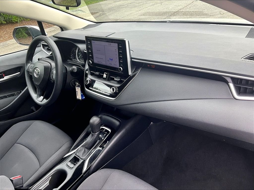 Used 2020 Silver Toyota LE image 14