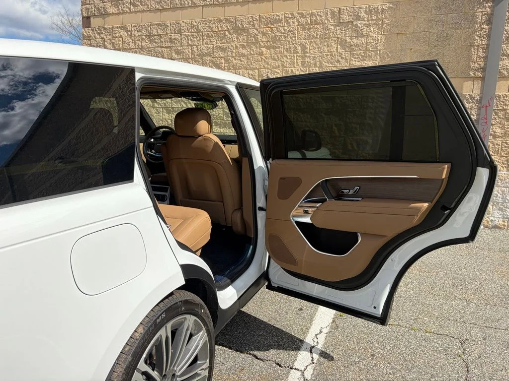 New 2026 Fuji White Land Rover SE image 16