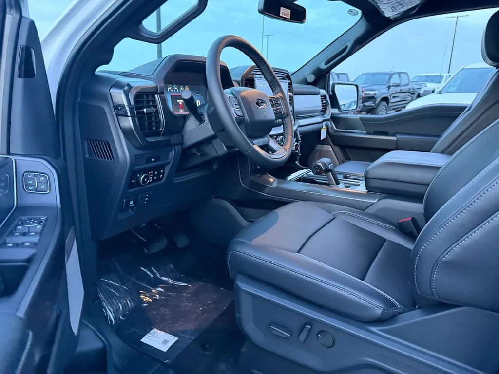 New 2026 Oxford White Ford Lariat® image 7