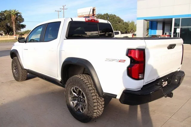 2026 Chevrolet Colorado ZR2 - Photo 7