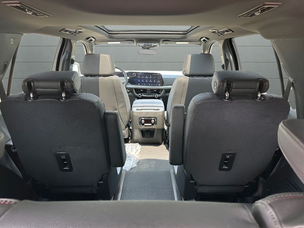2026 Chevrolet Tahoe RST - Photo 13