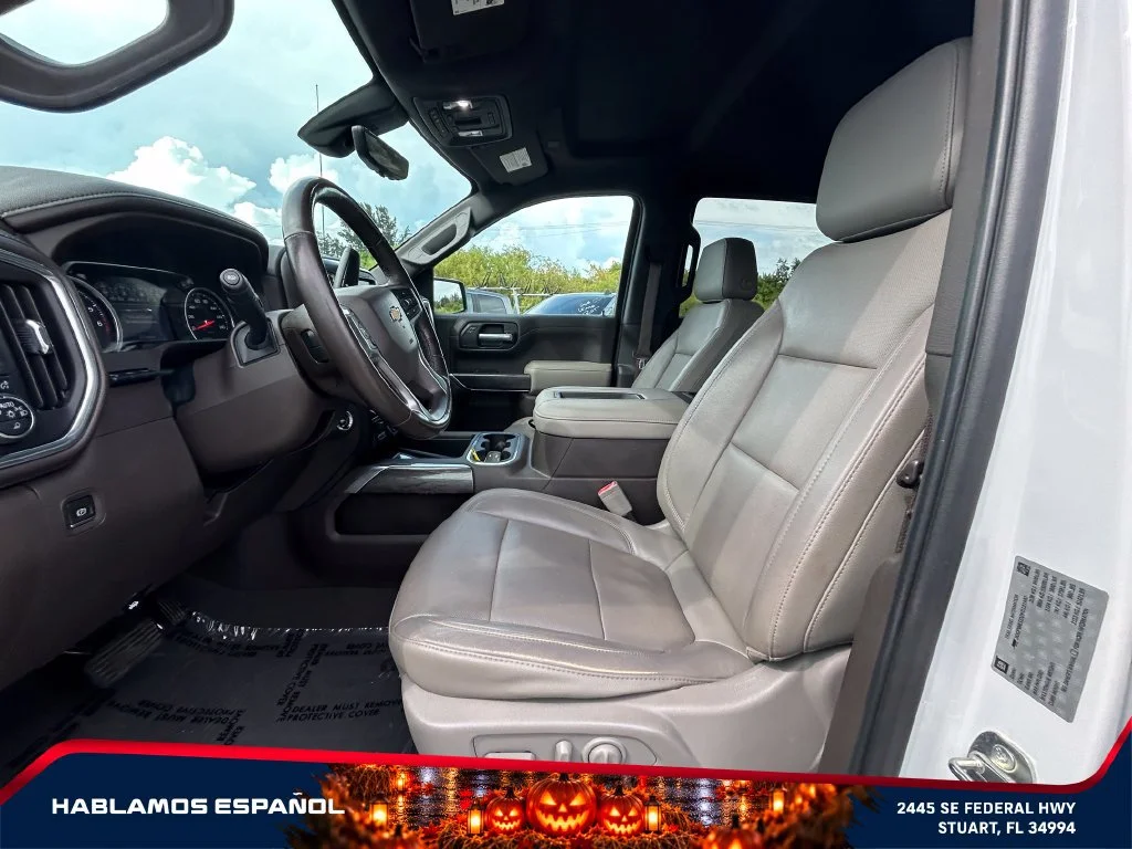 Used 2019 IRIDESCENT PEARL TRICOAT Chevrolet LTZ image 10